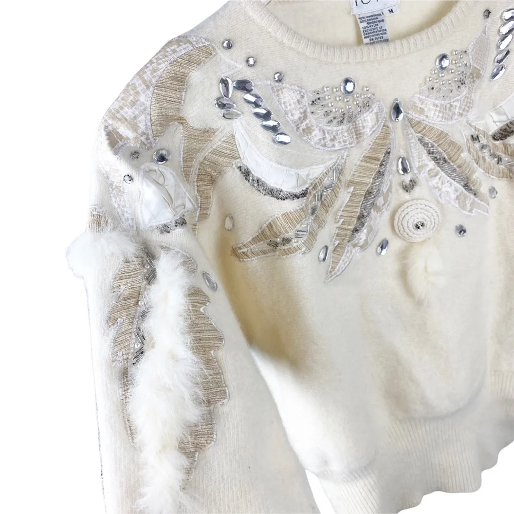 Vintage Reve Ivory Lambswool Rabbit Hair Angora Embroidered Sweater Size Medium - Picture 6 of 9